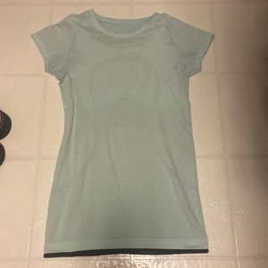 LULULEMON SWIFTLY TOP